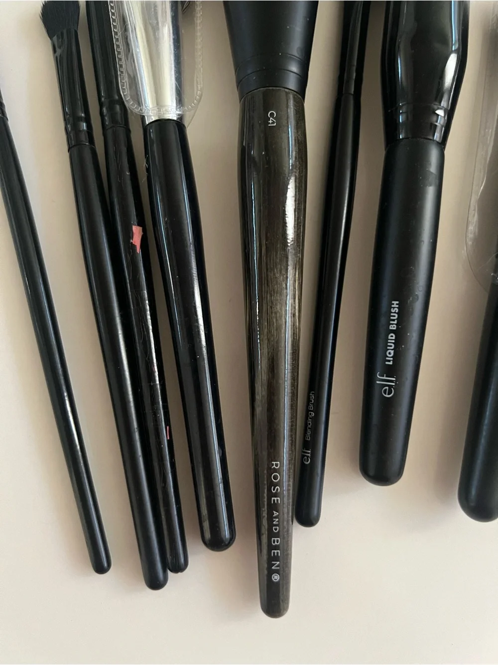 Makeup brushes lot